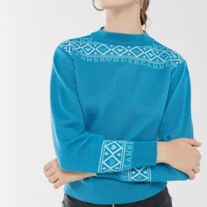 Wnderkammer logo sweater size small new with tags